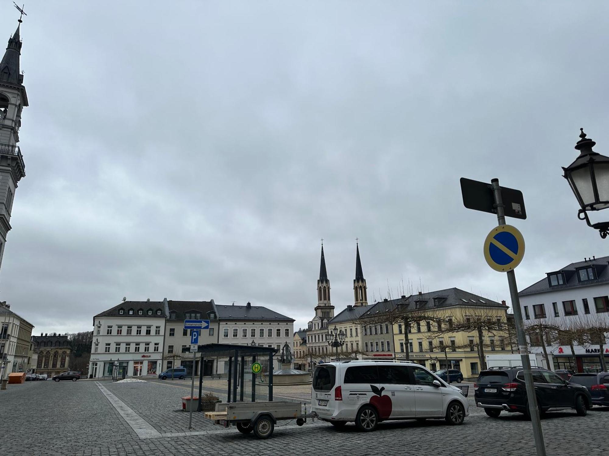 Kleinzimmer Am Markt Oelsnitz  Exterior foto